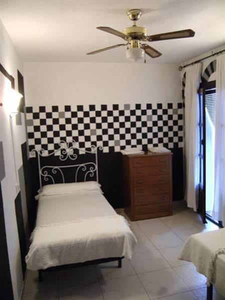קורדובה Hostal Funky By Arc House מראה חיצוני תמונה