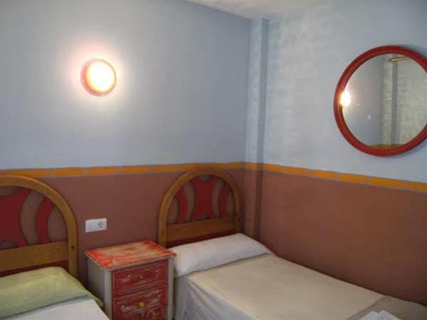 קורדובה Hostal Funky By Arc House מראה חיצוני תמונה