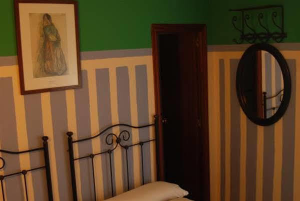 קורדובה Hostal Funky By Arc House מראה חיצוני תמונה