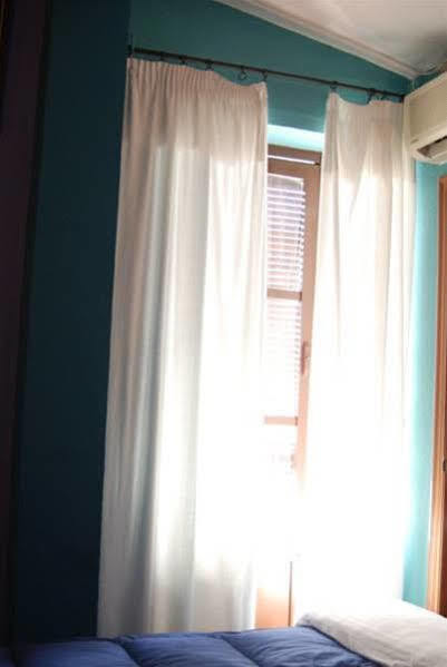 קורדובה Hostal Funky By Arc House מראה חיצוני תמונה