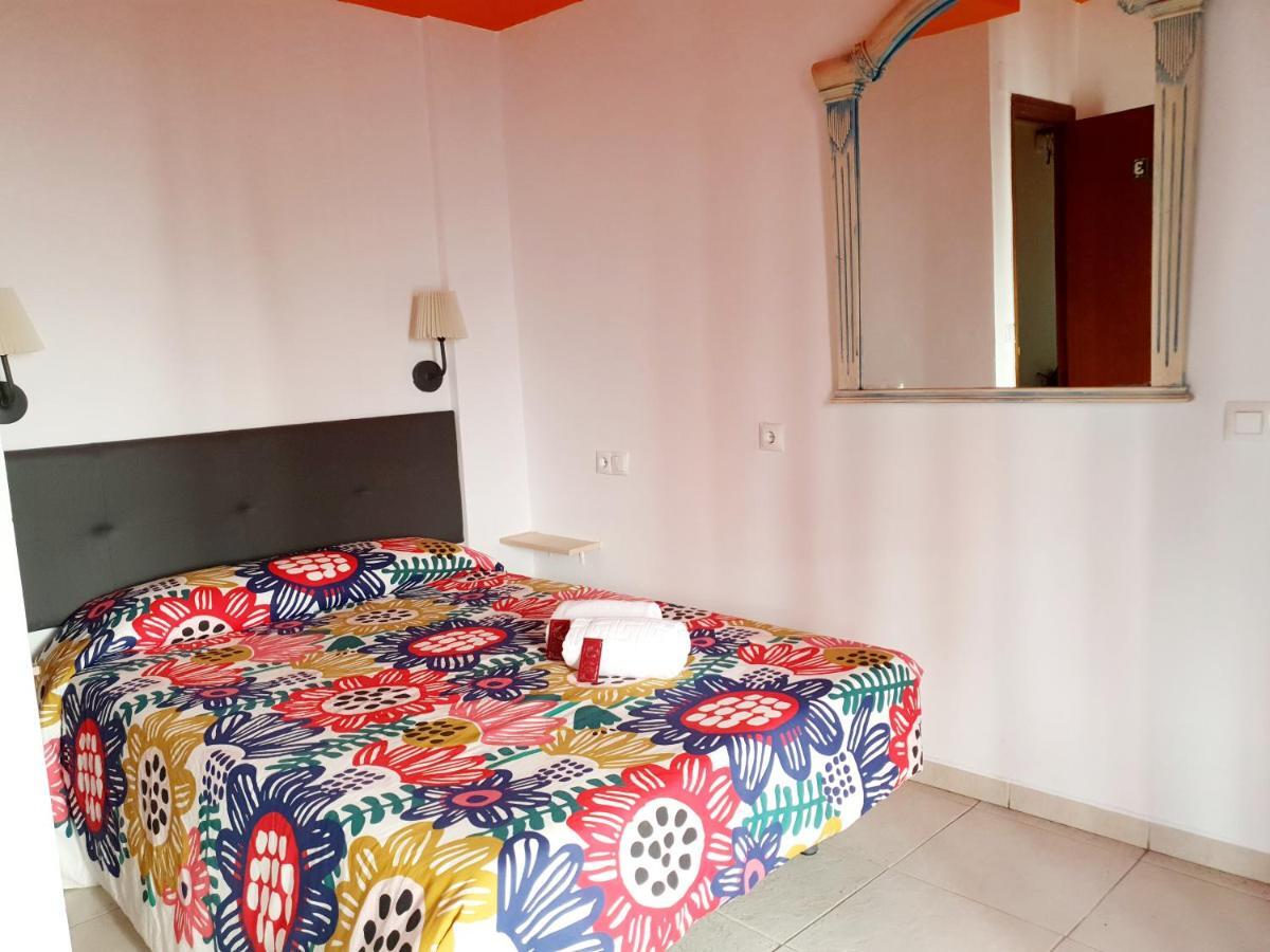 קורדובה Hostal Funky By Arc House מראה חיצוני תמונה