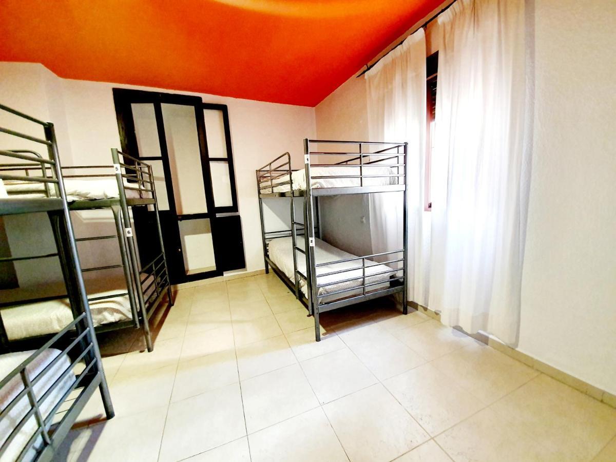 קורדובה Hostal Funky By Arc House מראה חיצוני תמונה